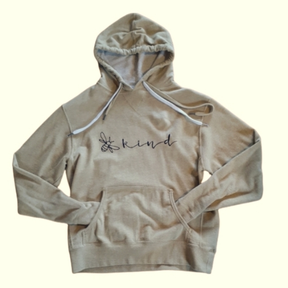 Independent Be Kind hoodie with thumbholes